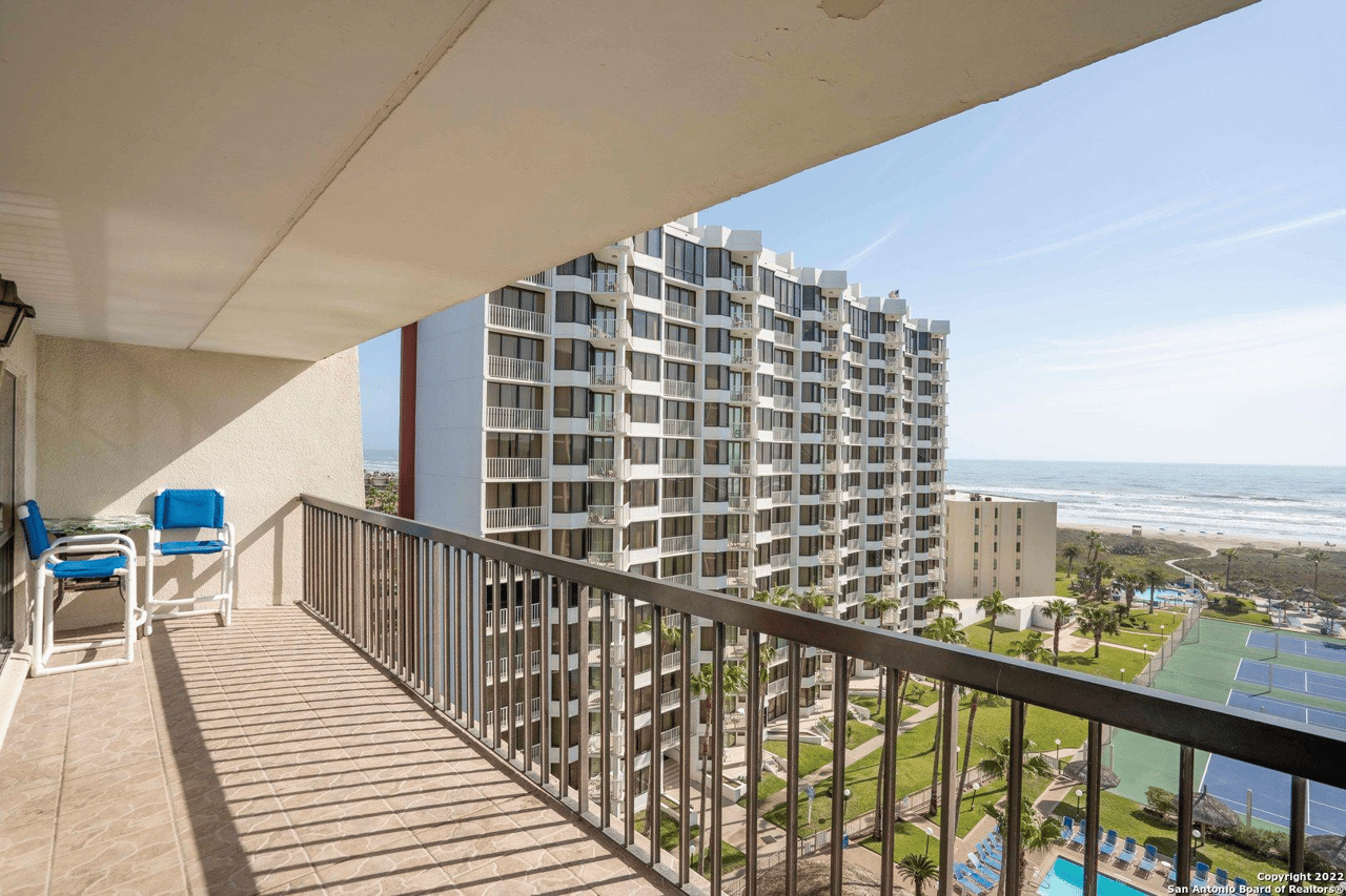 404 Padre Blvd, #1105