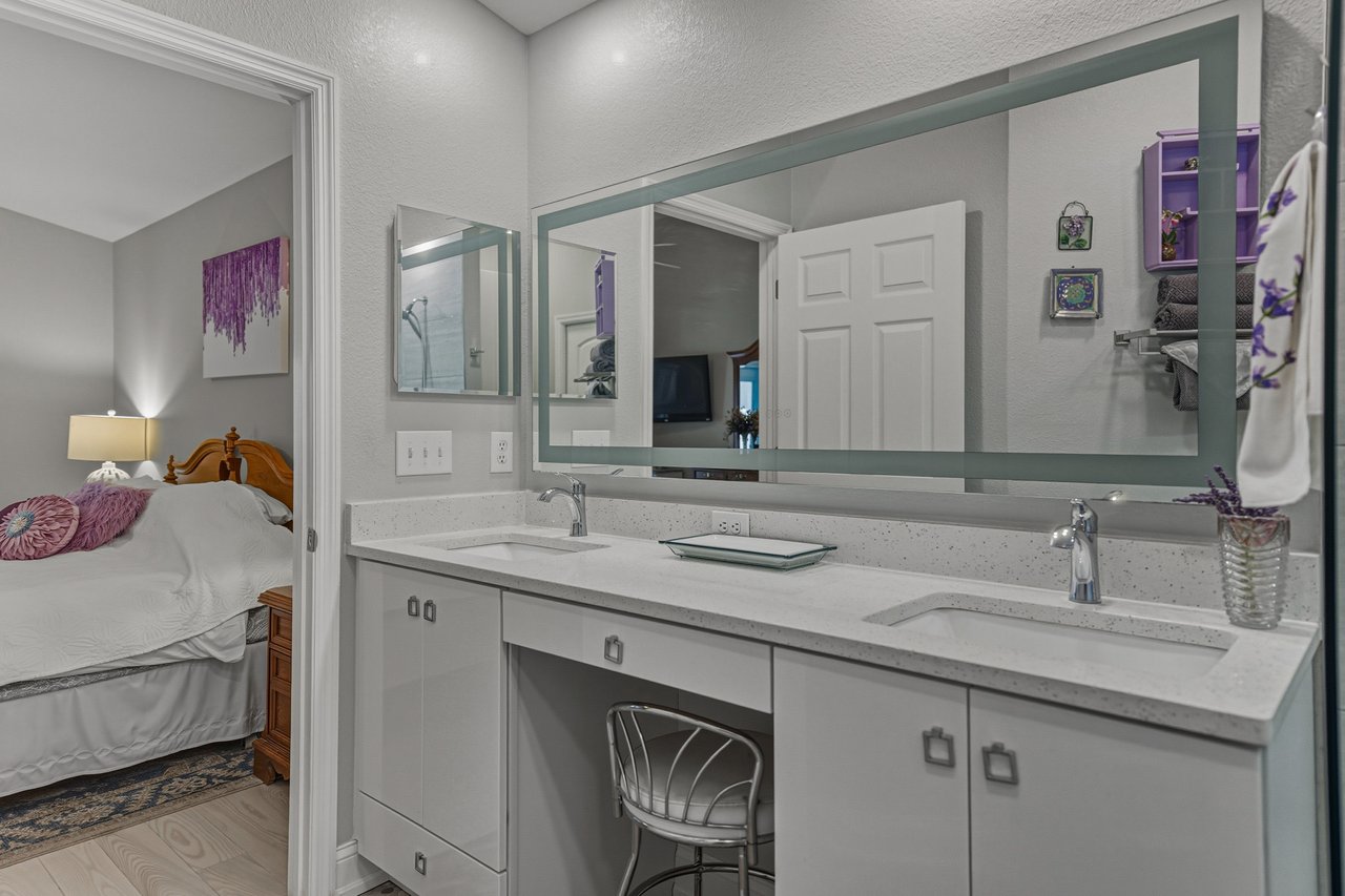 5240 NEW BRITTANY LN