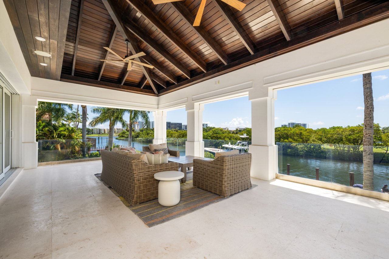 Palm Beach Gardens Waterfront Compound | 200' Deepwater Dockage | Harbour Isles