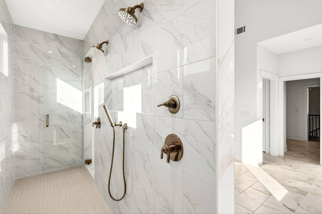 100 King Street | HISTORIC DOWNTOWN ROSWELL