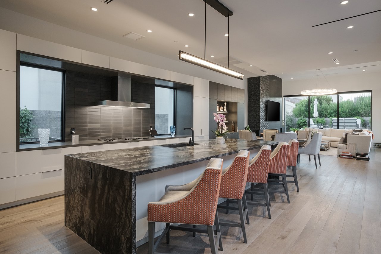 6914 E Cactus Wren Road