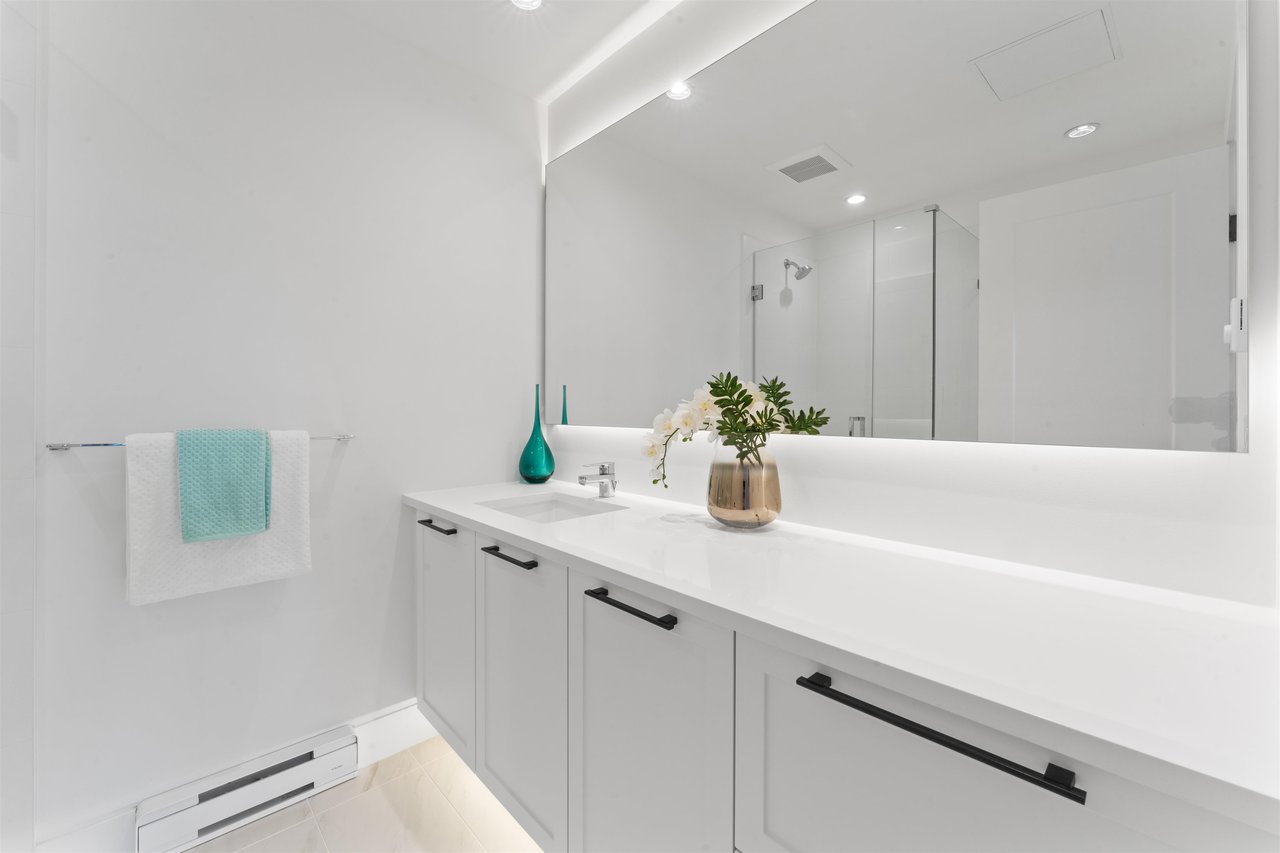 99-3552 Victoria Dr