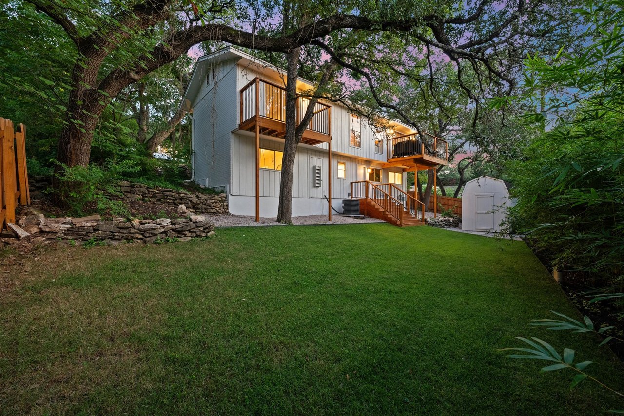 2300 Spring Creek Dr
