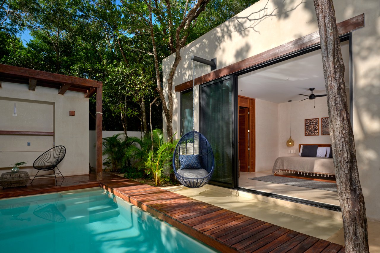 Casa Lydia | 3BR Villa w/ Walk-Out Pool Suite