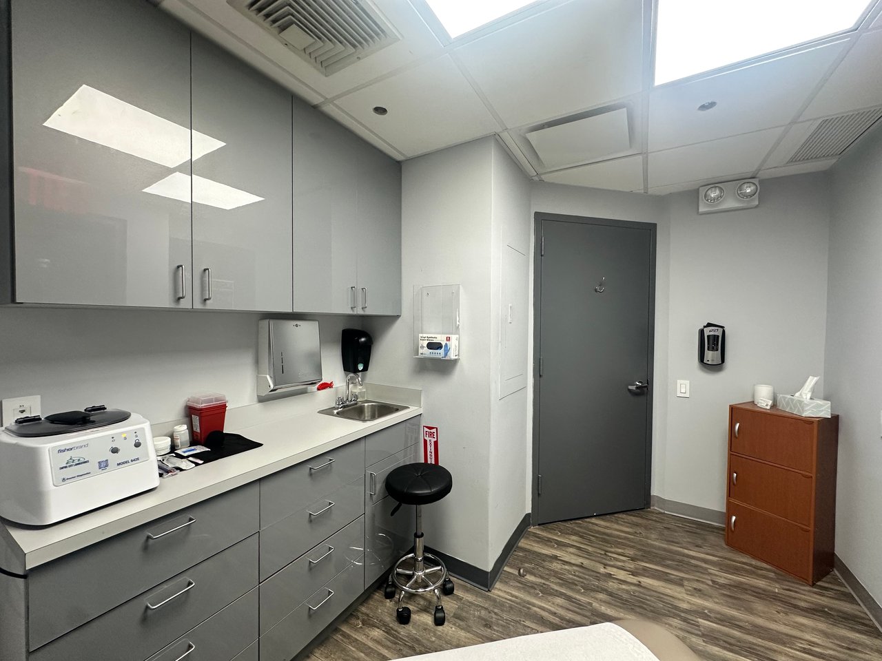 Upper East Side Medical & Wellness Sublet-Turnkey Suite