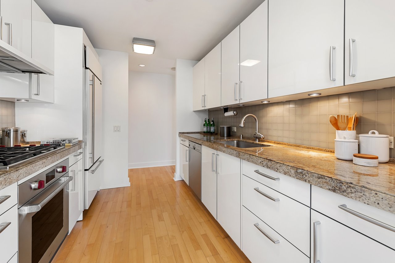 St. Regis Residence 24A