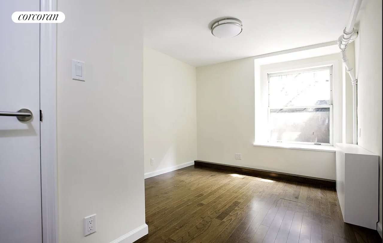 331 E 89TH St GARDEN