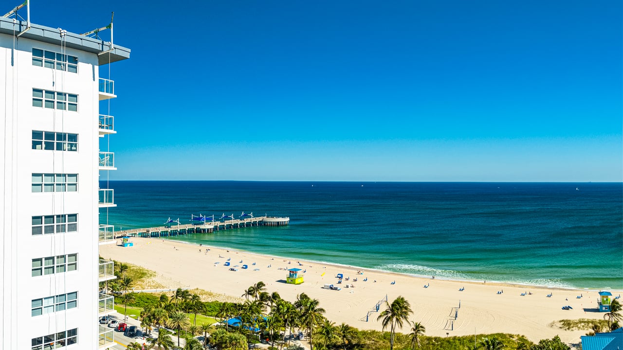 W Pompano Beach Hotel & Residences