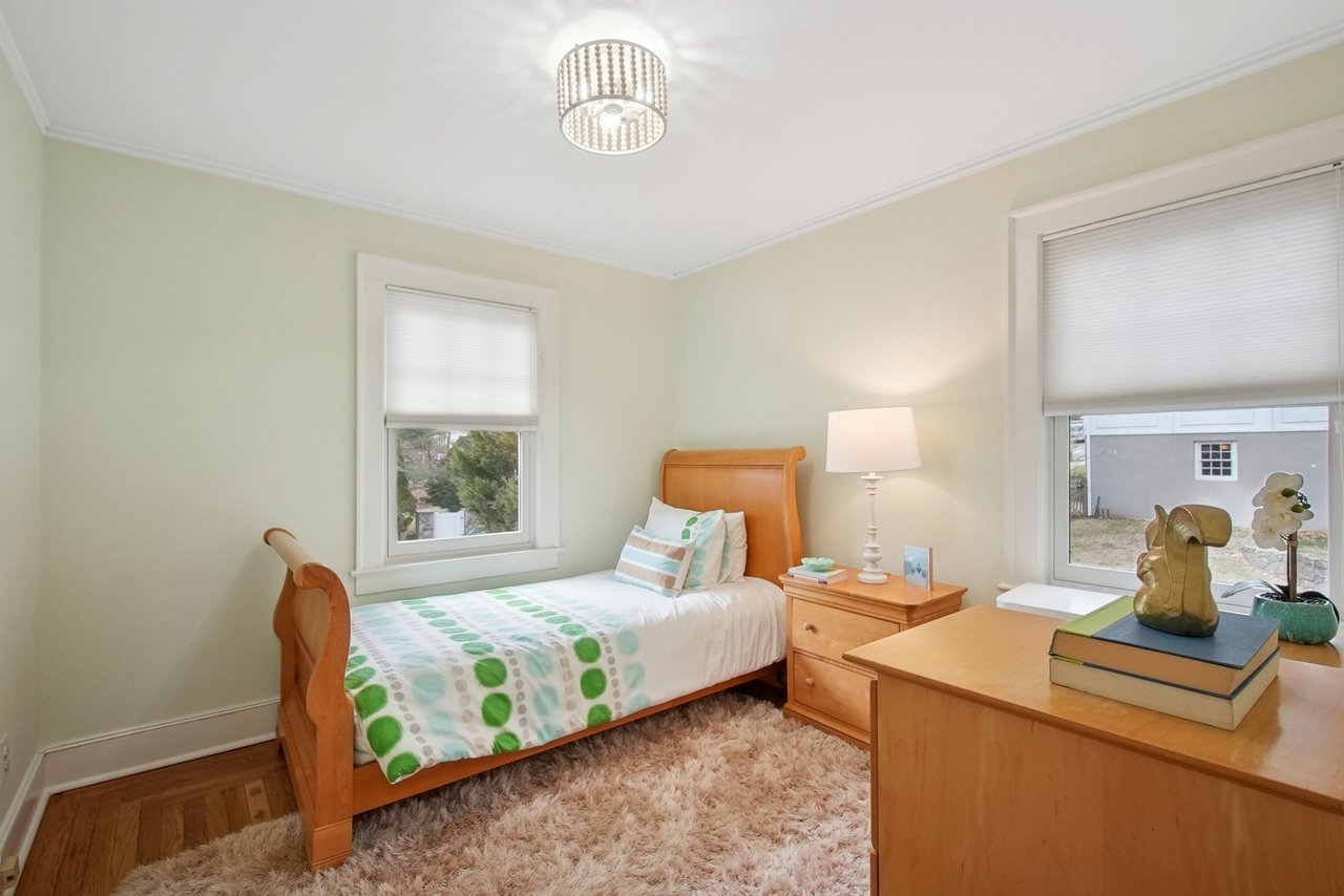 39 Collinwood Rd