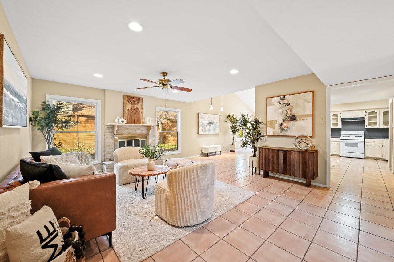 8504 Tallwood Dr, Austin, Texas 78759