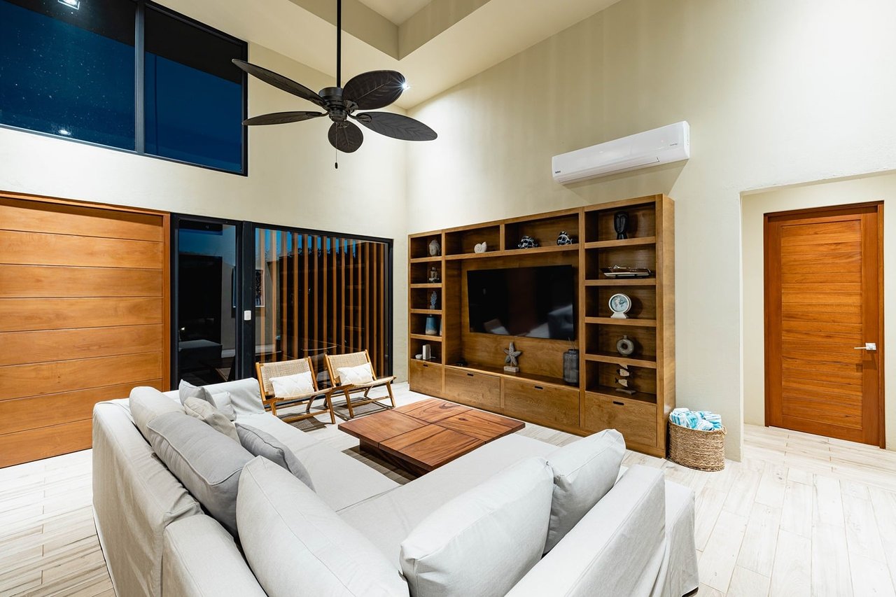 Casa Lapas – Los Almendros 69 | Golf Course View Home in Hacienda Pinilla