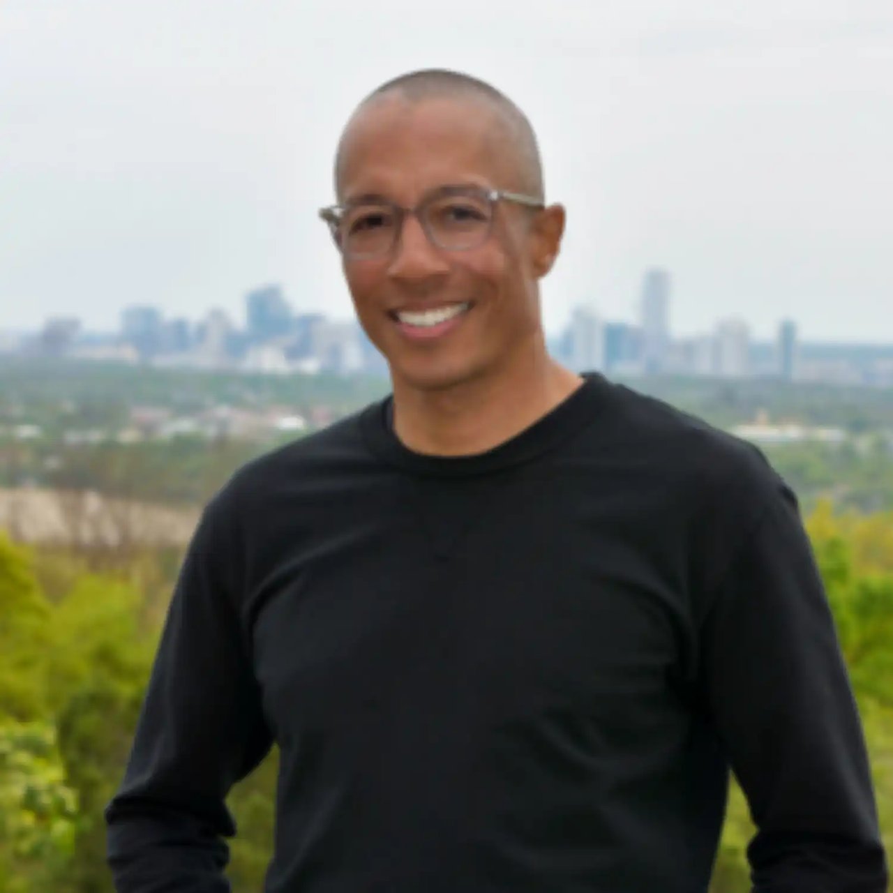 Mason Quintana Austin TX, Real Estate Agent Headshot