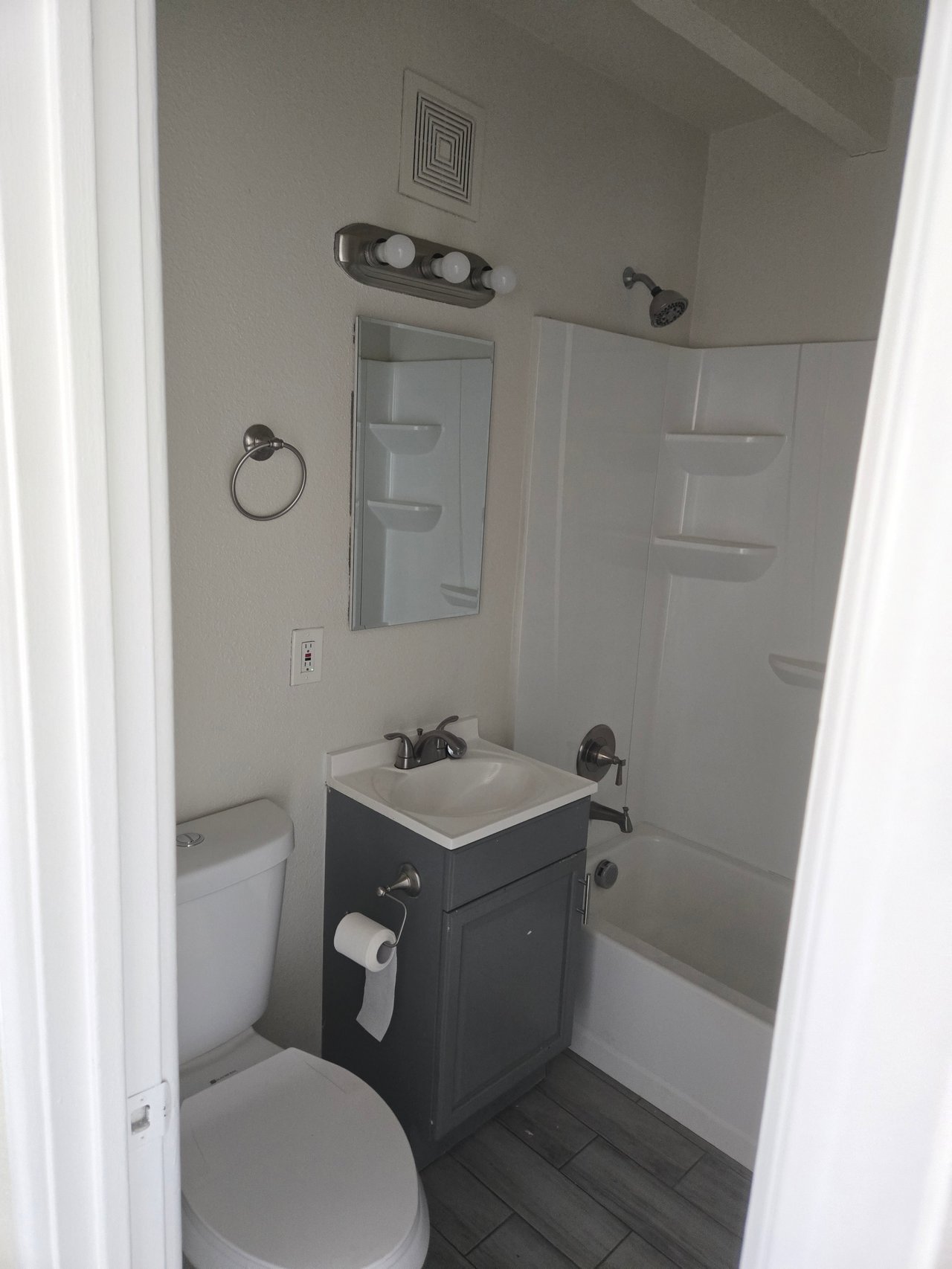 2101 Statz Street #3