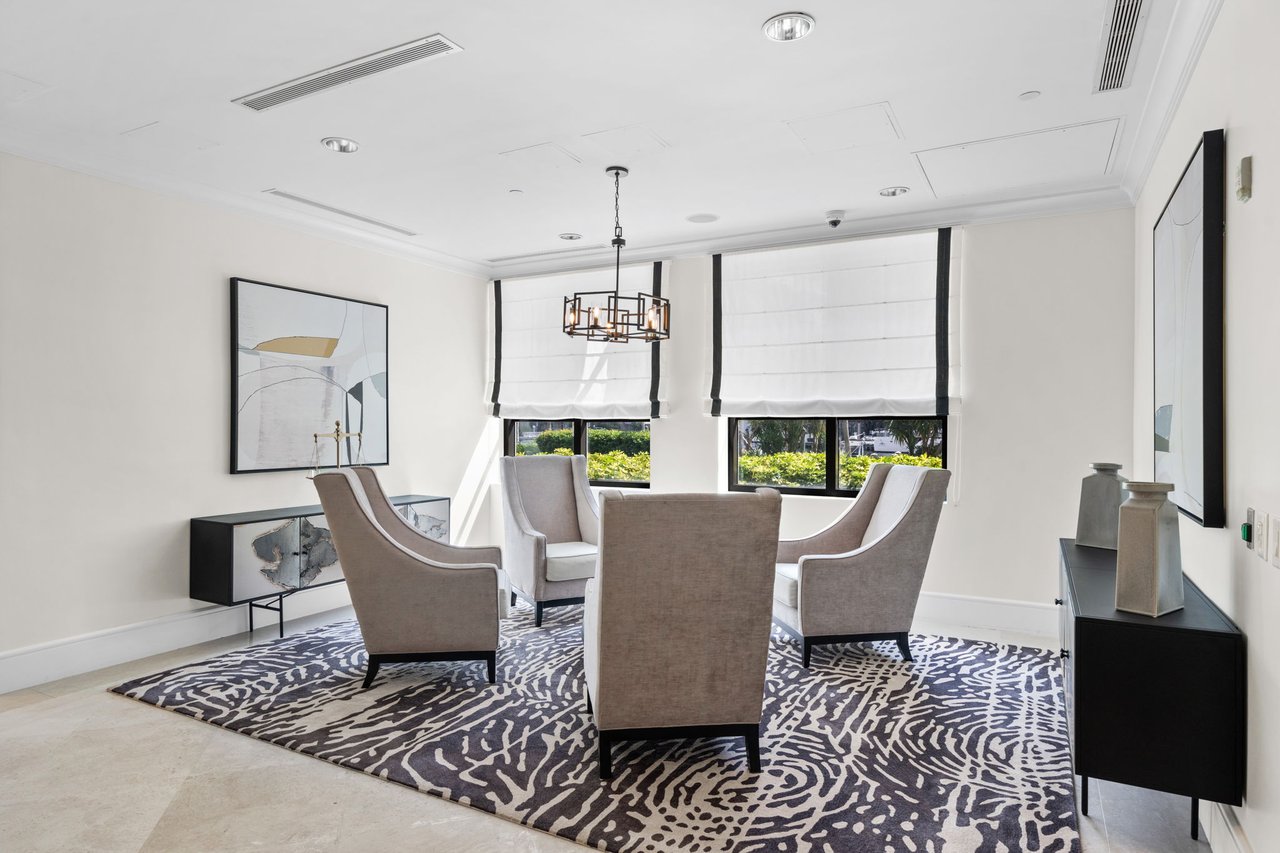 The Symphony Residence 1013N