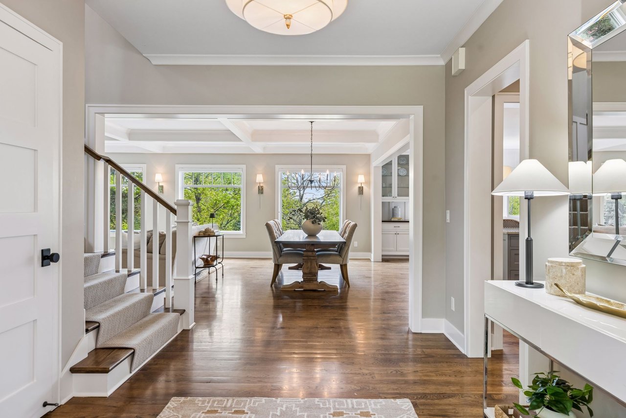 5116 Skyline Drive, Edina