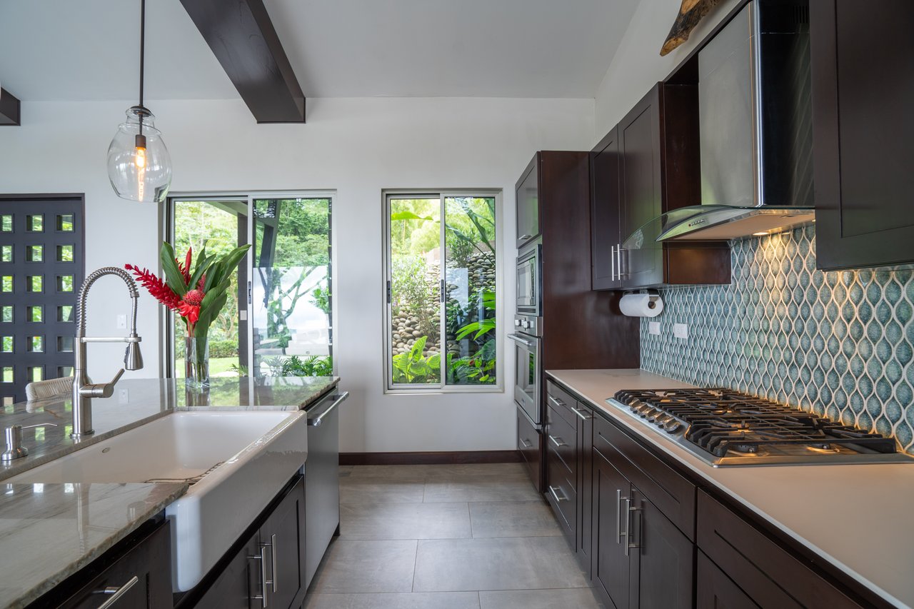 Hills of Portalon-Best in all Categories, Sunset Ocean view home