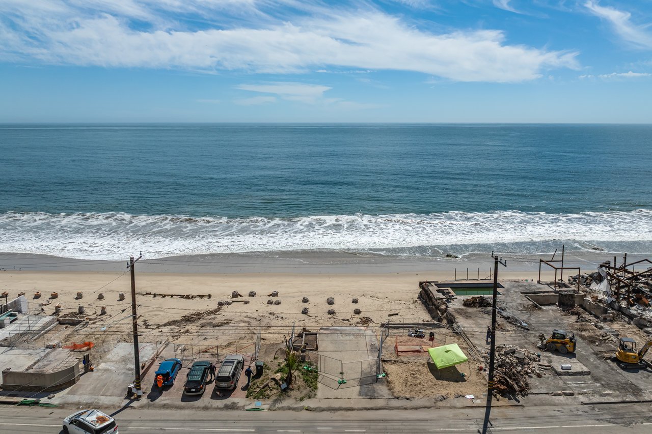 21558 Pacific Coast Hwy