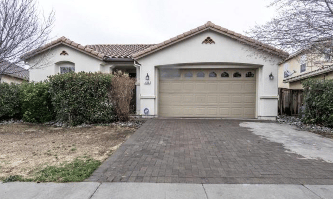 495 Cortono Dr