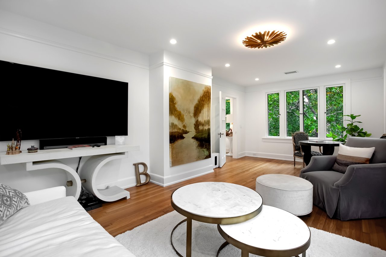 330 Tenney Cir