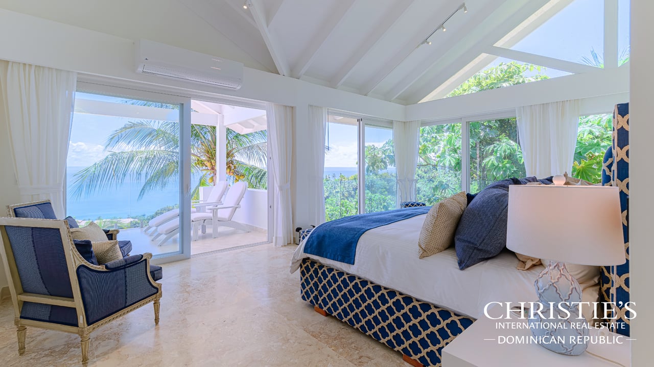 Luxury Ocean View Villa in the Puerto Bahía Resort Community