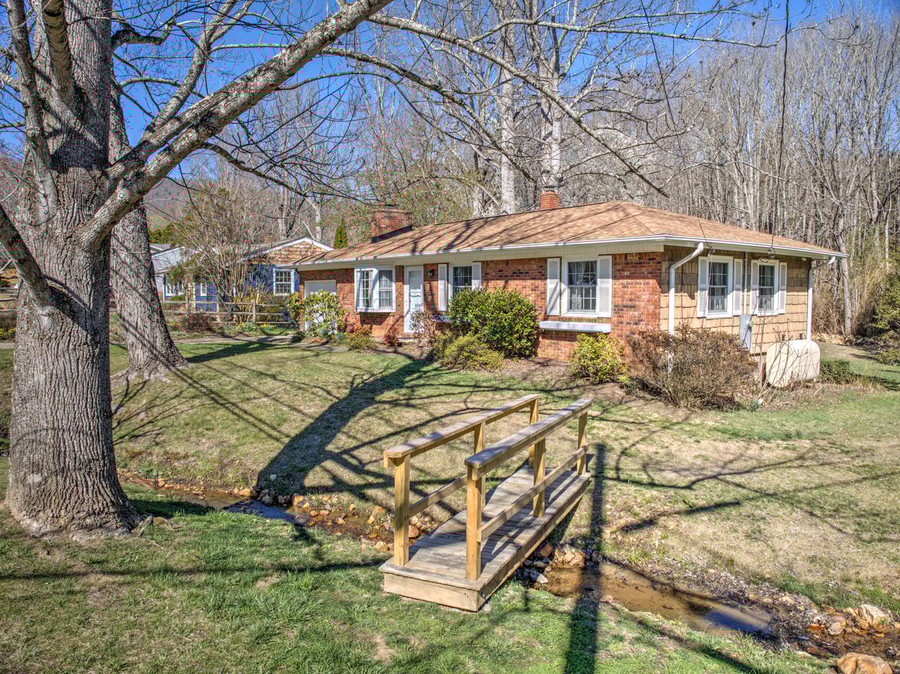 879 New Haw Creek Road