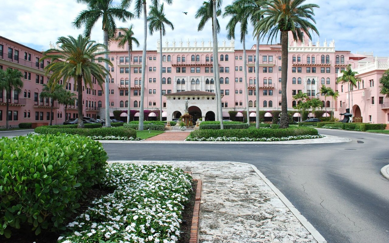 200 East Palmetto