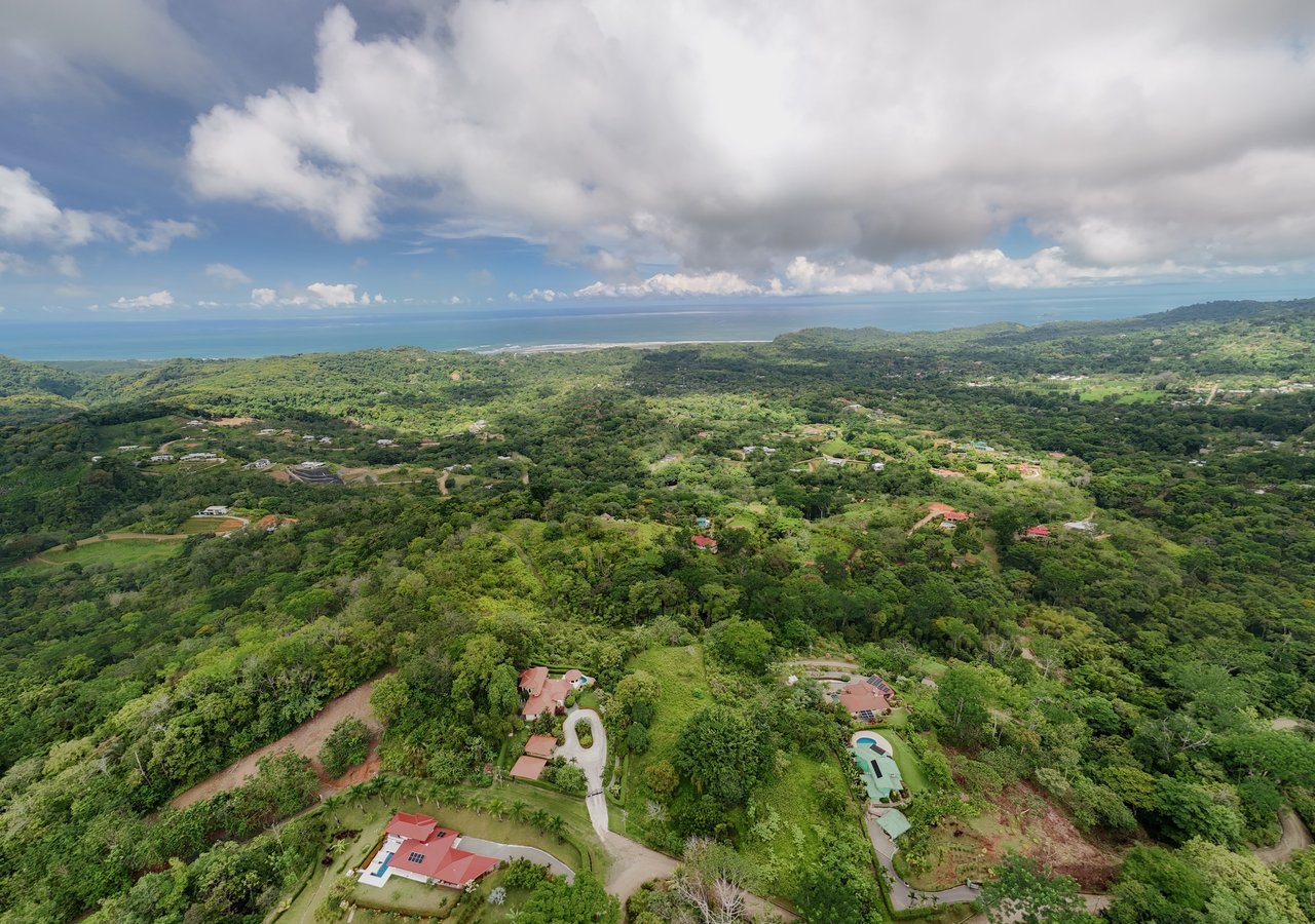 Build-Ready Lot for Sale in Ojochal – Palmera del Trópico Phase 9 | Gated Community, Nature & Beaches Nearby