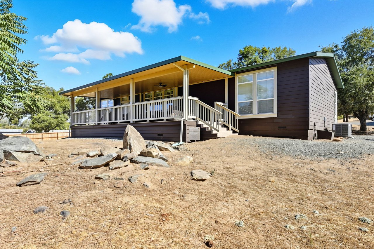 18400 Live Oak Court