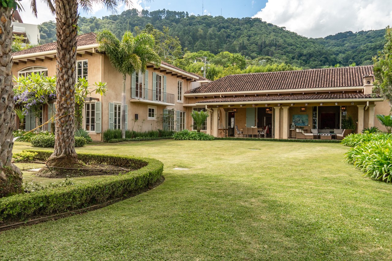 Fully Furnished Private Mansion