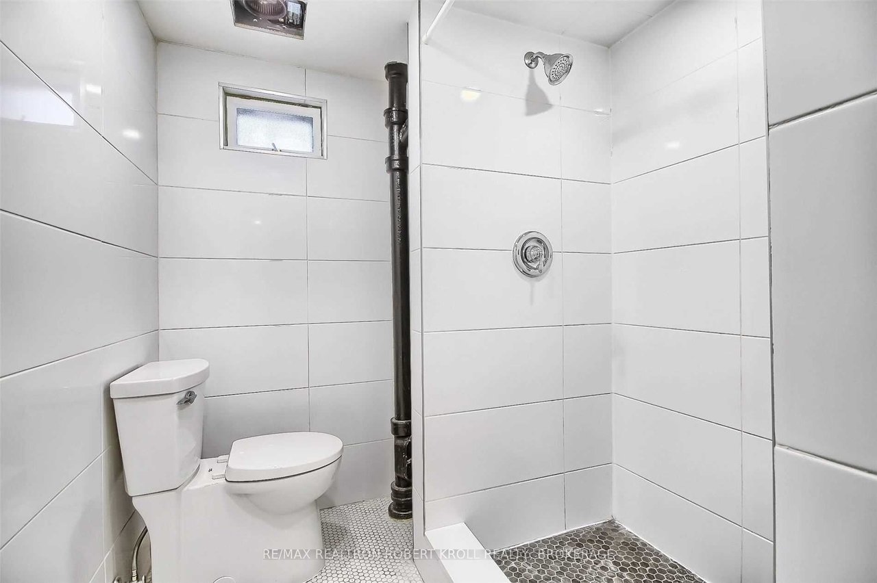 28 Flamborough Dr