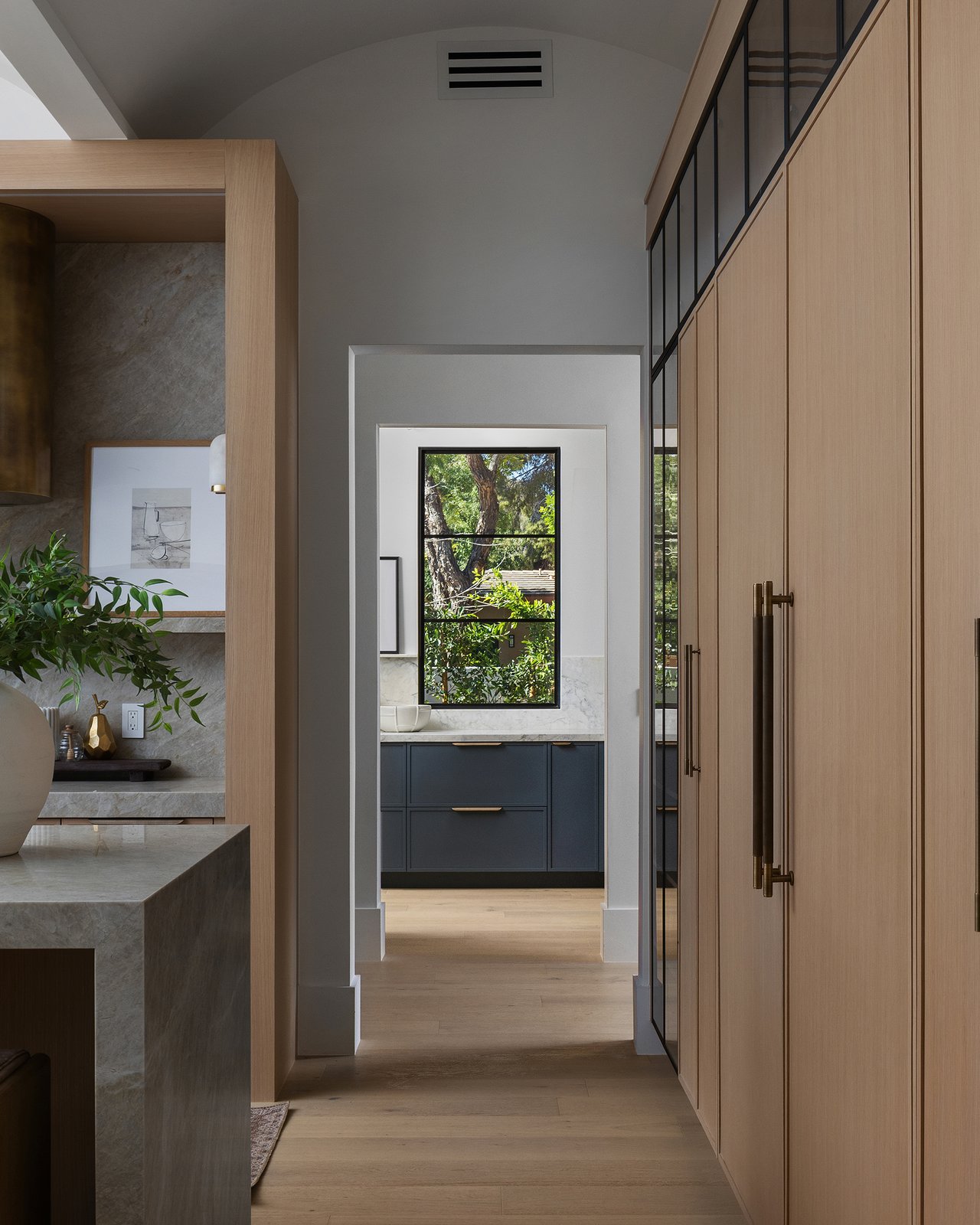 5717 E VIA LOS RANCHOS