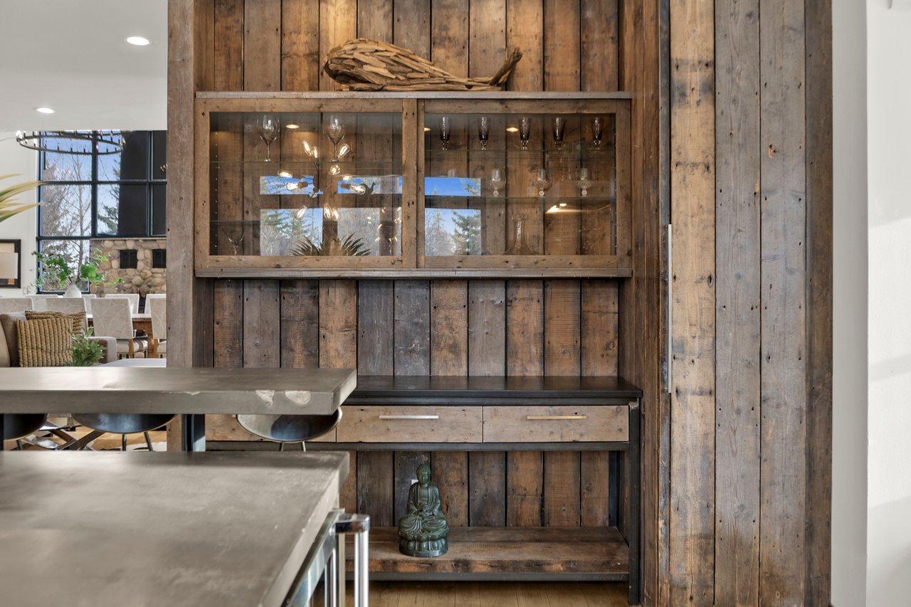 19 Bearspaw Summit Rise