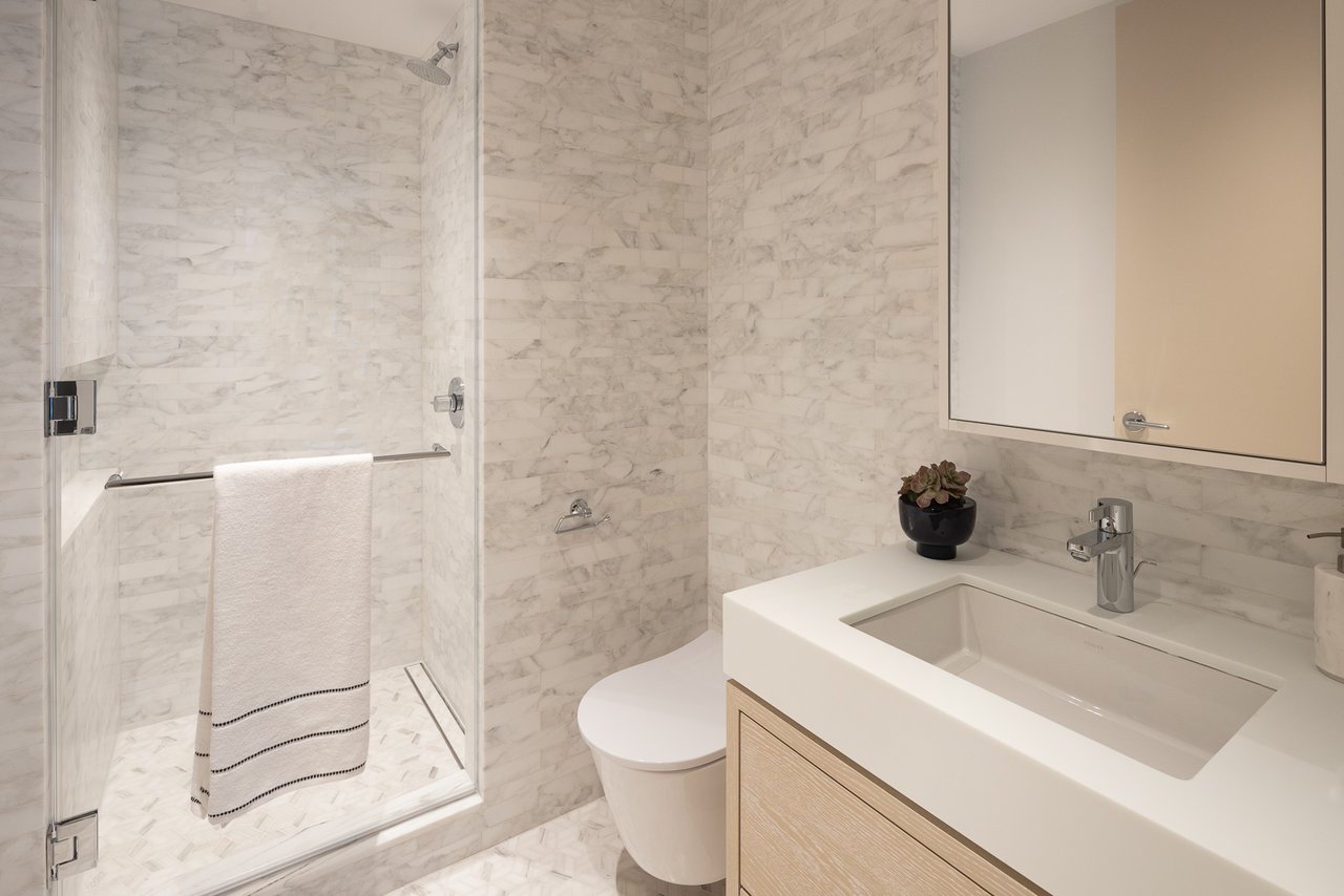 250 West 96th #15A