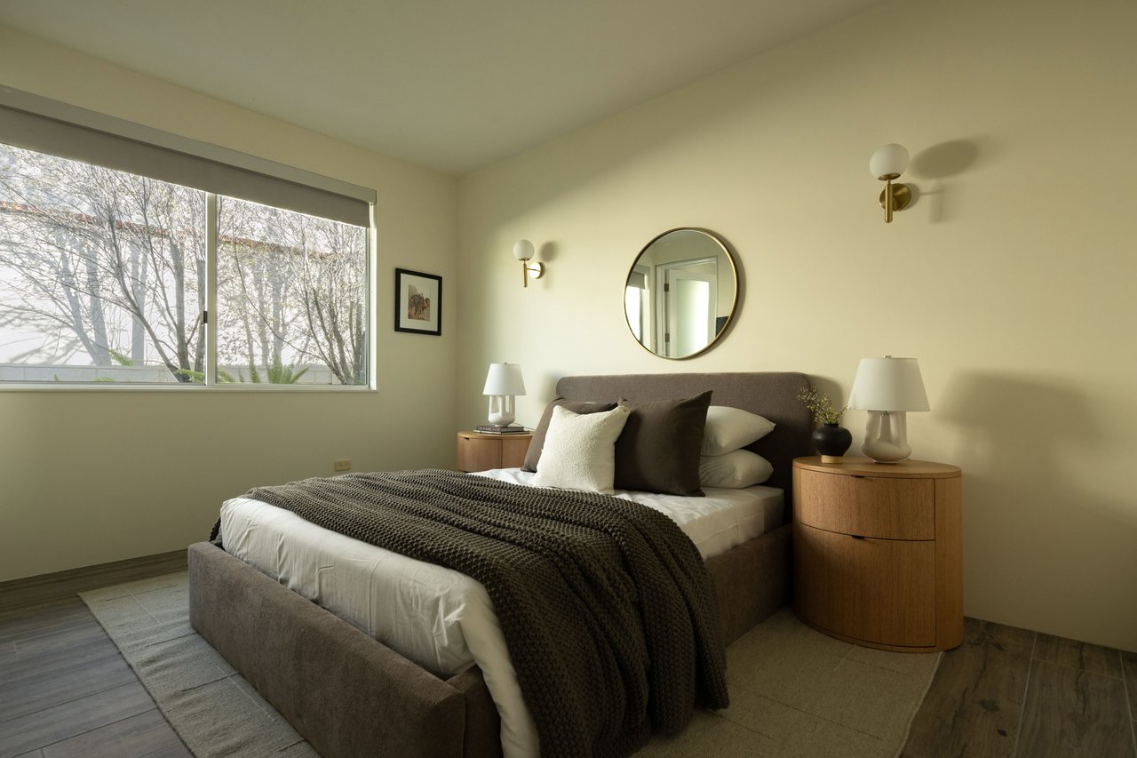 1166 Angelo Dr, Beverly Hills 