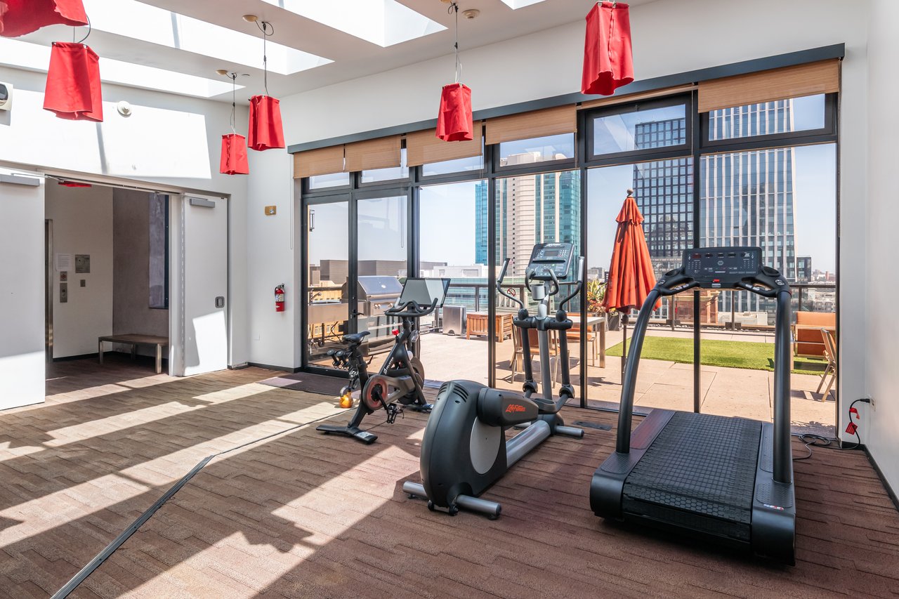 2 Mint Plaza #602