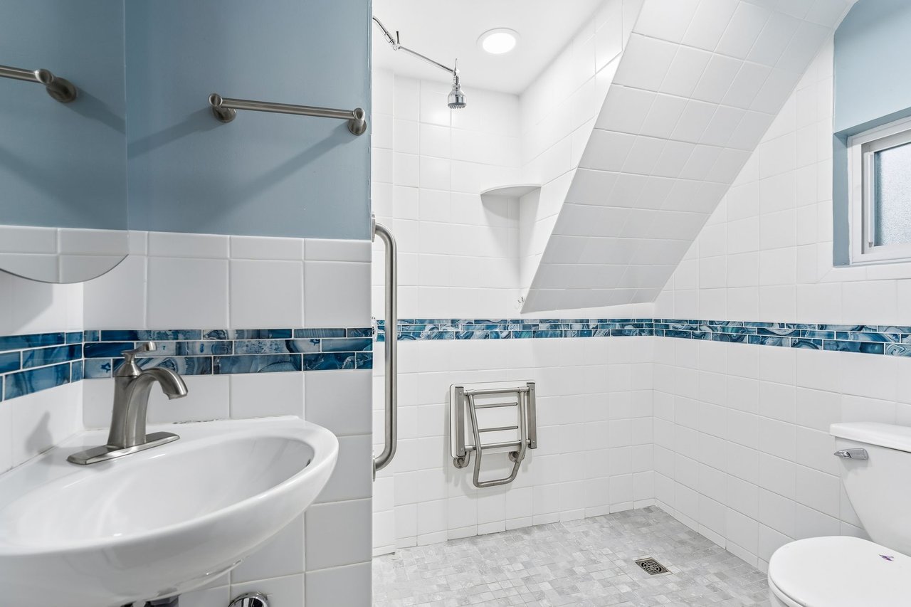 30 Walnut St, Somerville