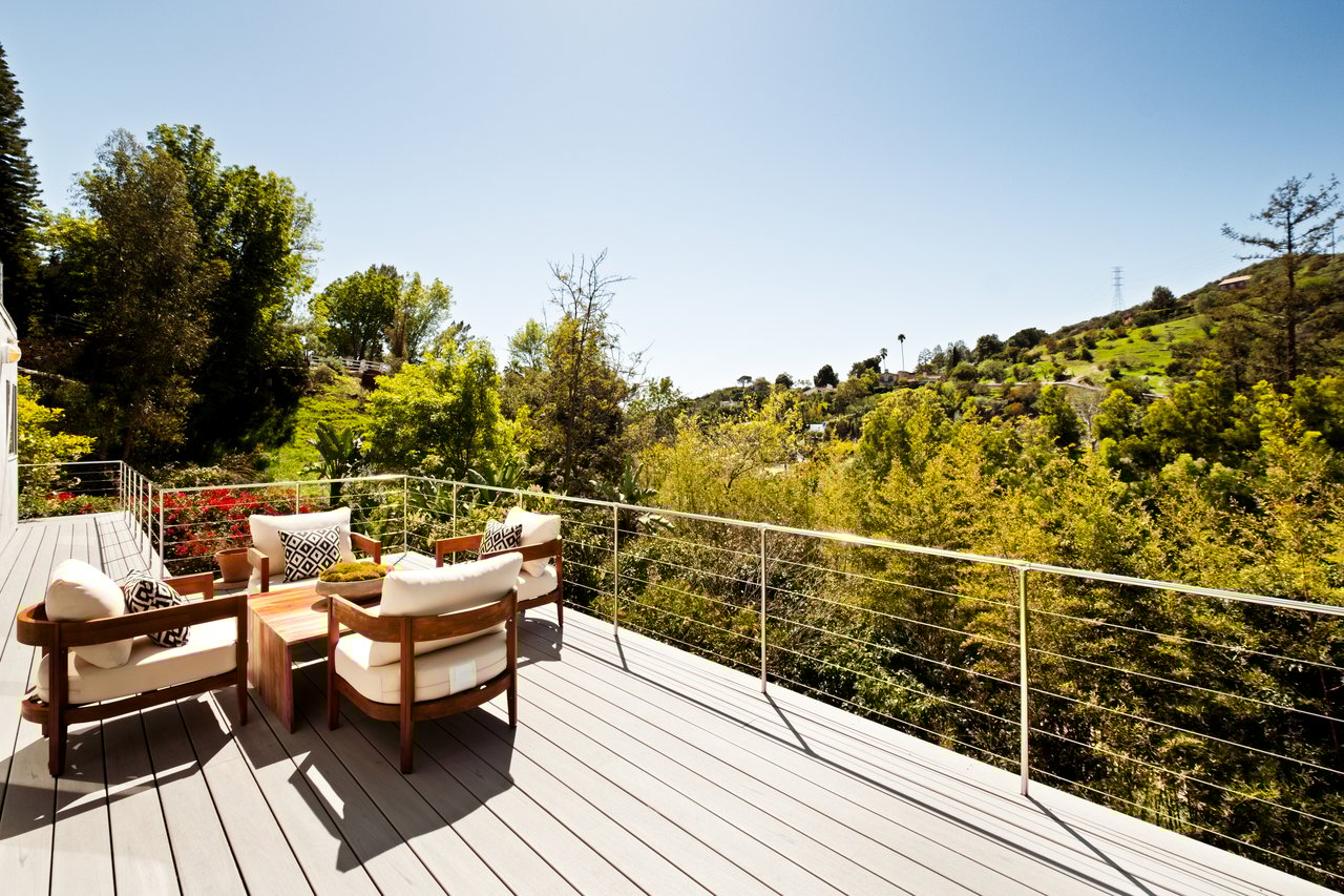 2776 Outpost Dr, Hollywood Hills