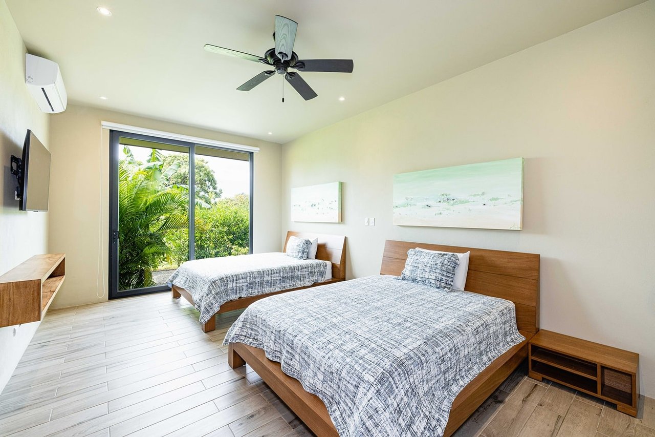 Casa Lapas – Los Almendros 69 | Golf Course View Home in Hacienda Pinilla
