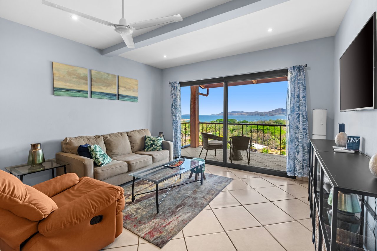 Casa Omega | Ocean View Apartment Complex in Altos de Flamingo