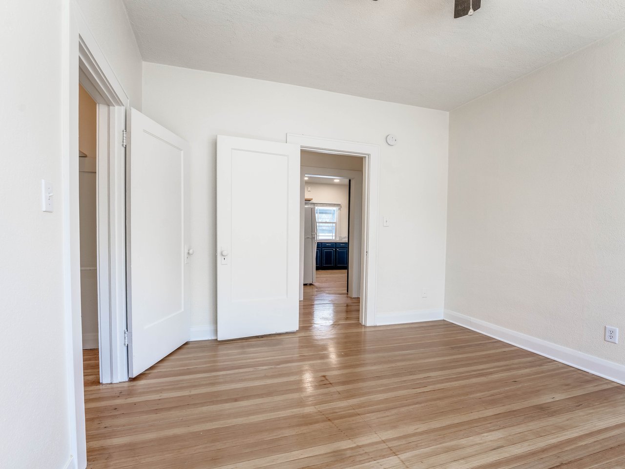 706 N Beard Ave