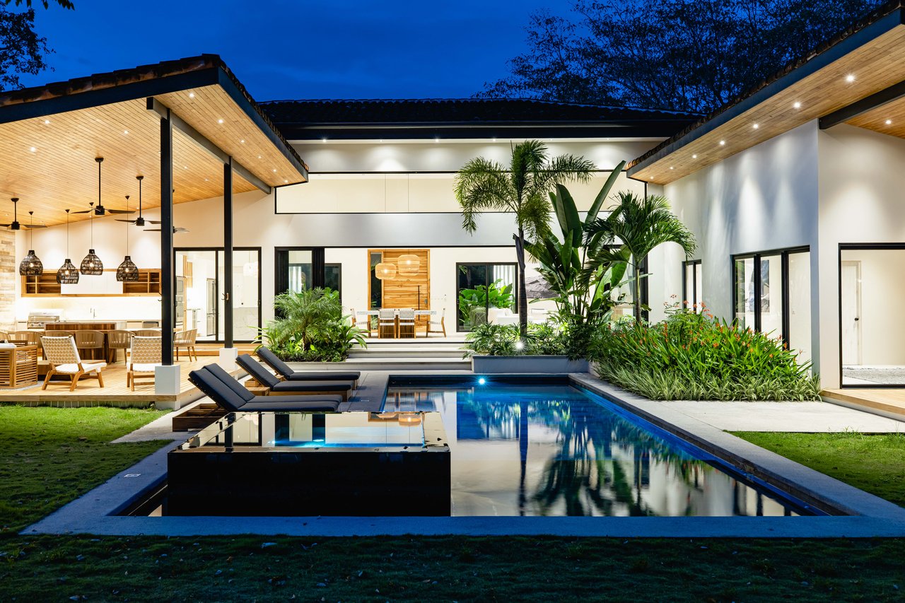 The Wave House | A Hidden Gem in Hacienda Pinilla’s Los Almendros!