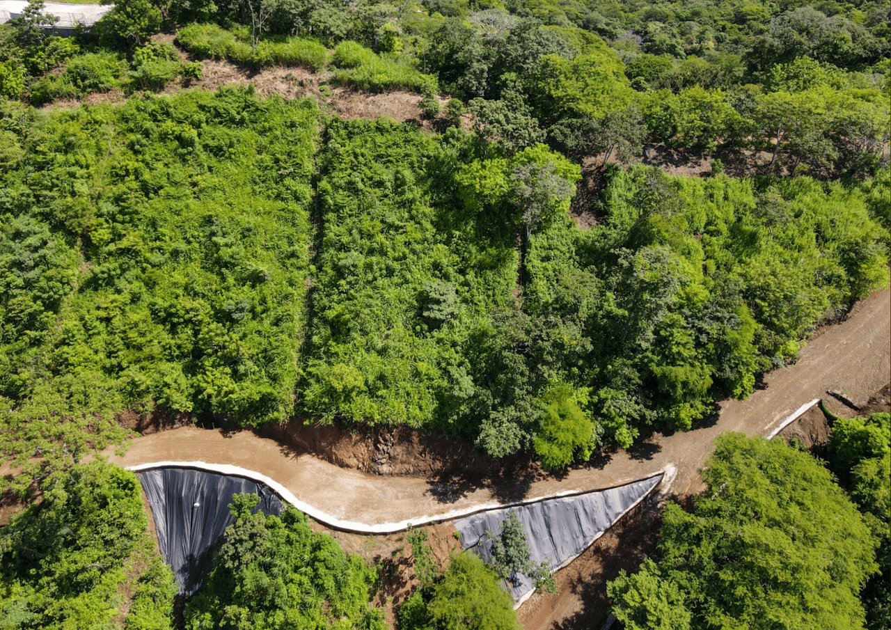 Azure Vista Retreat - Senderos Tamarindo