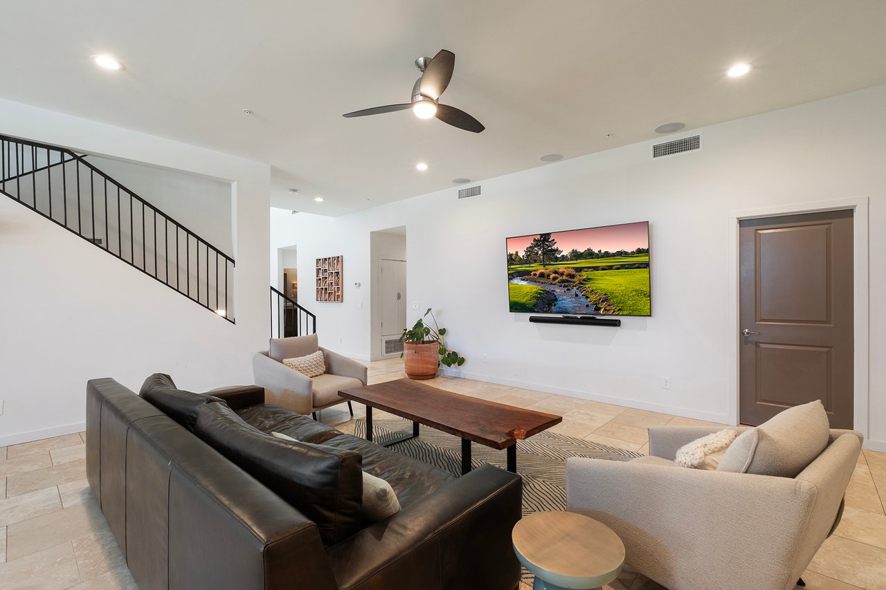 7281 E ROYAL PALM Road