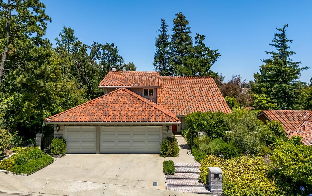 2968 Nicada Dr.