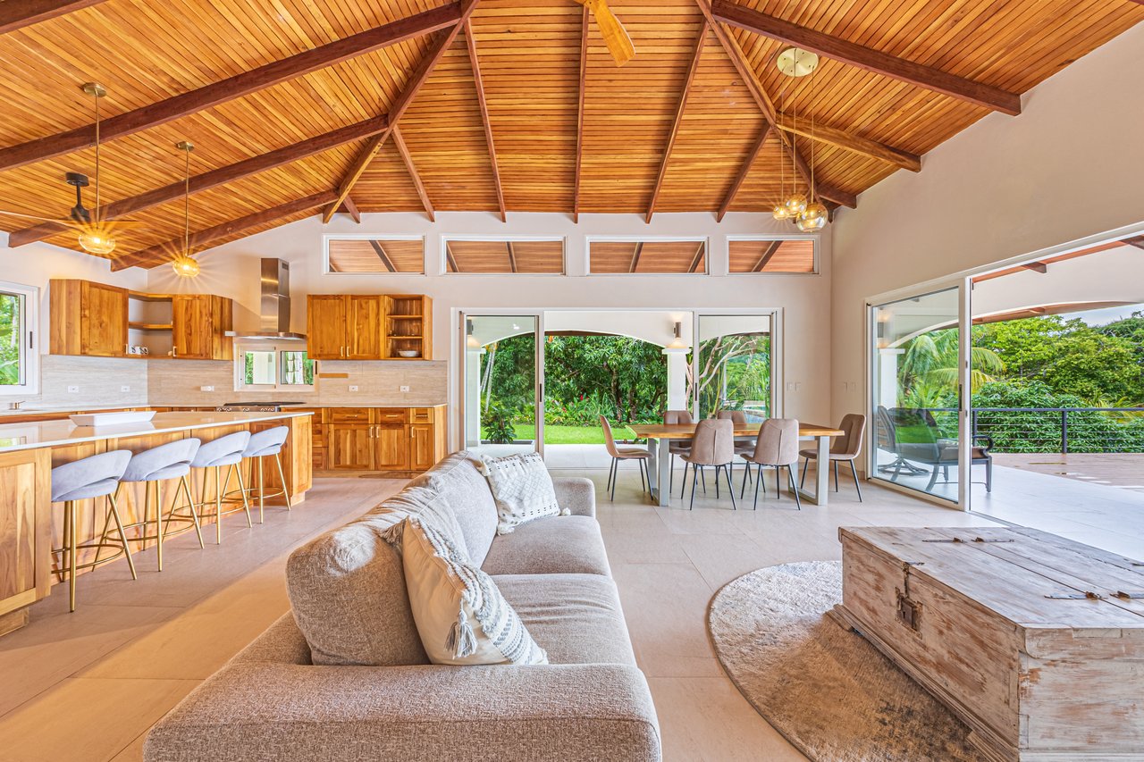 Gorgeous Hacienda-Style Home in Uvita with Ocean Views & in a Fantastic Location!!