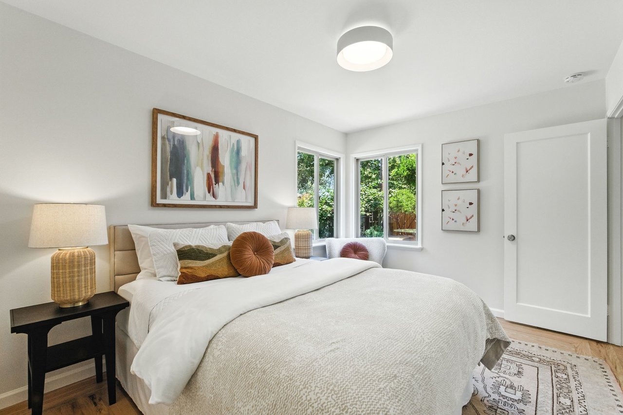 792 Bond Way, Mountain View