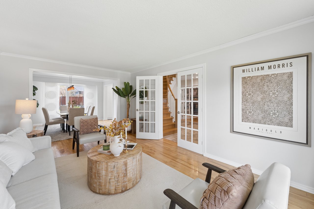 1156 Gloucester Square