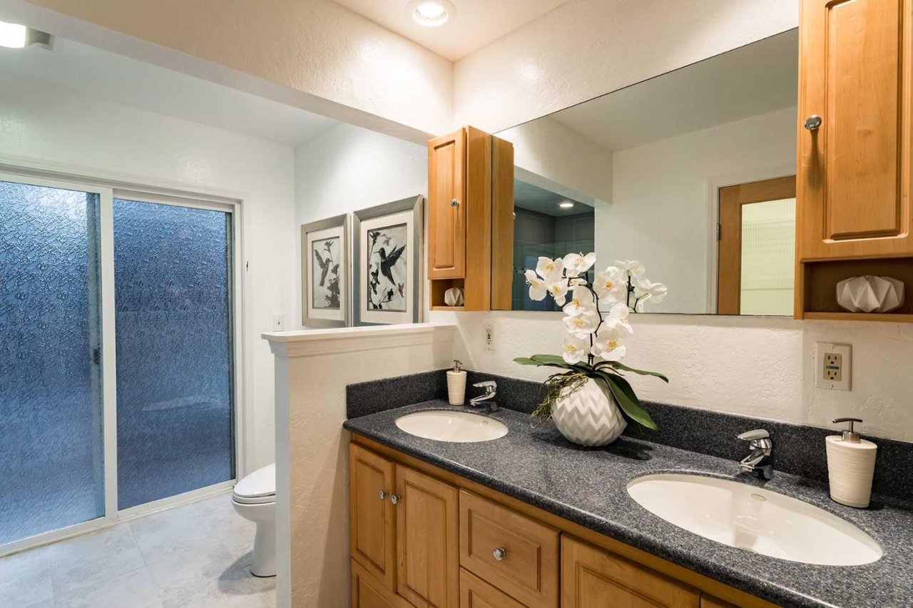 822 Mesa Court
