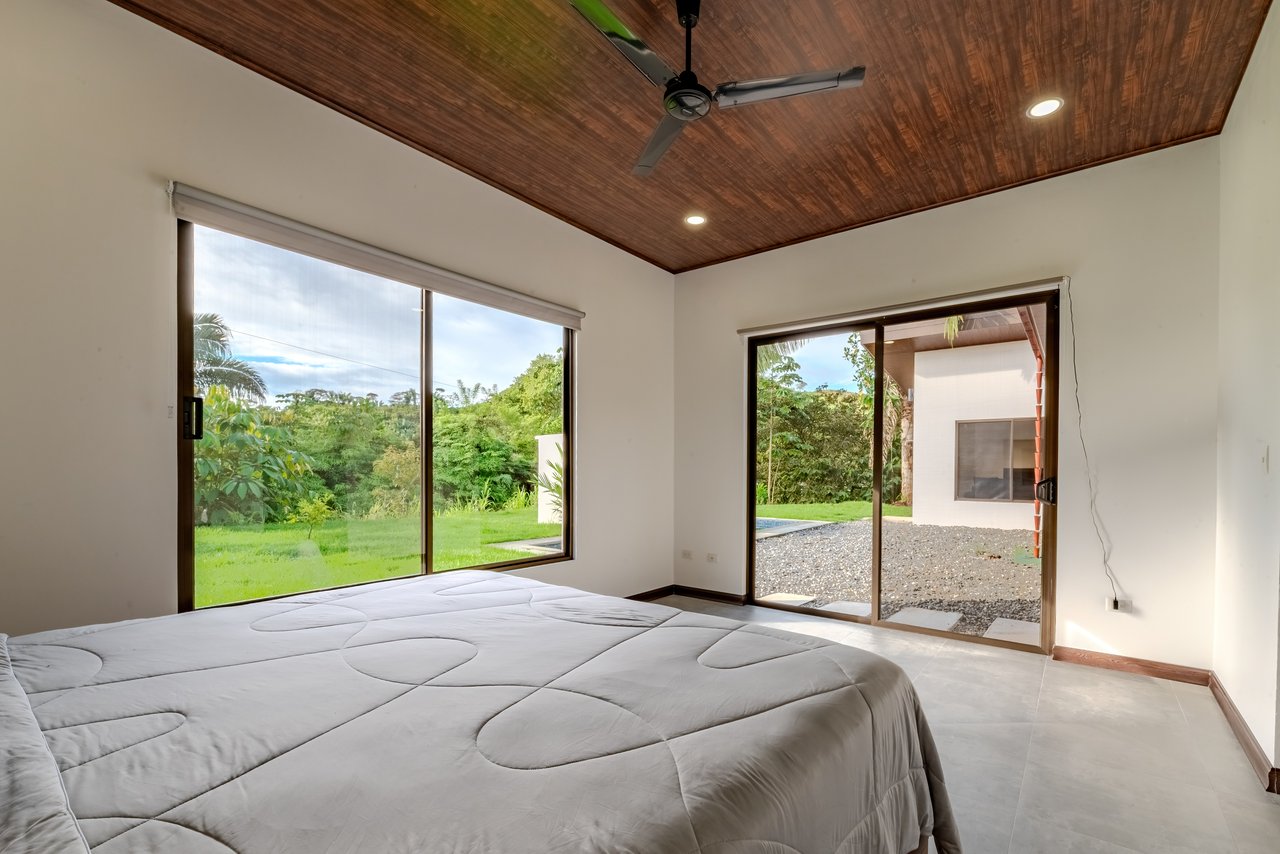 Brand New 3 Br, 2.5 Ba | Swimming Pool, High Ceilings 