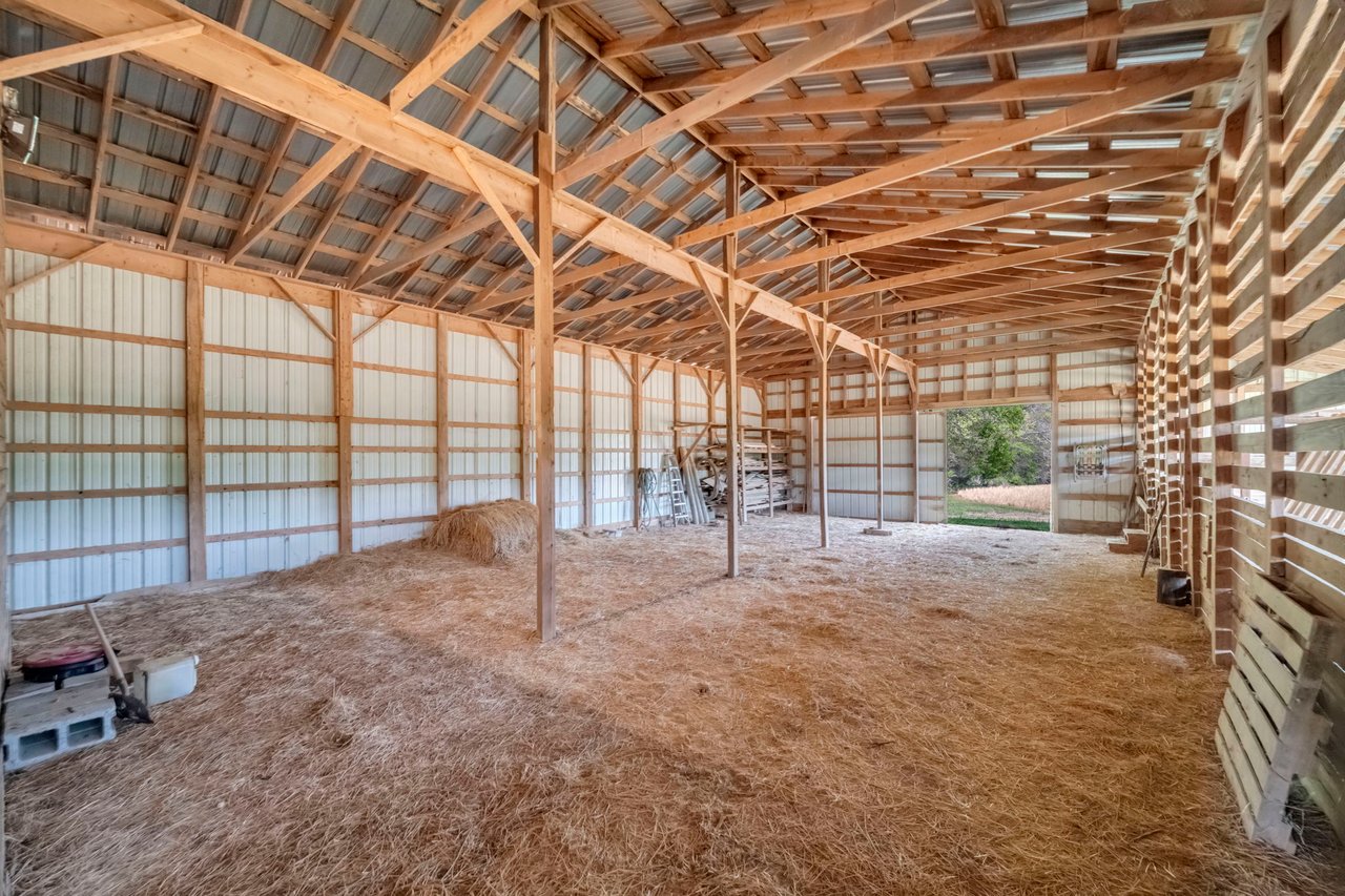 824 N Forest Hills School Rd